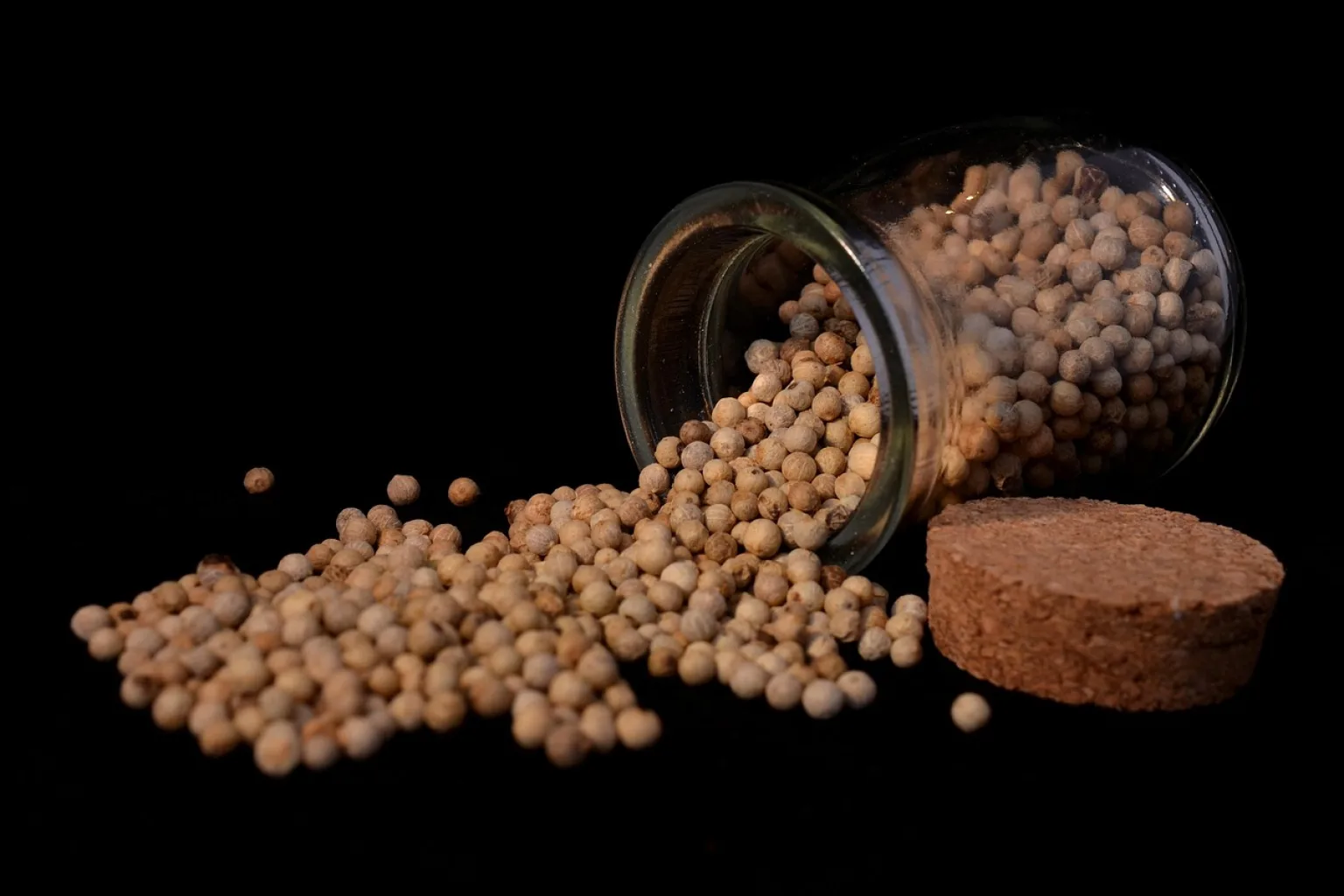 Ground white pepper